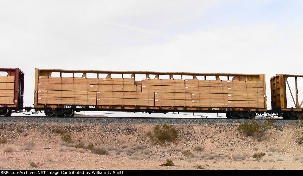 EB Manifest Frt at Erie NV W-Pshrs -45